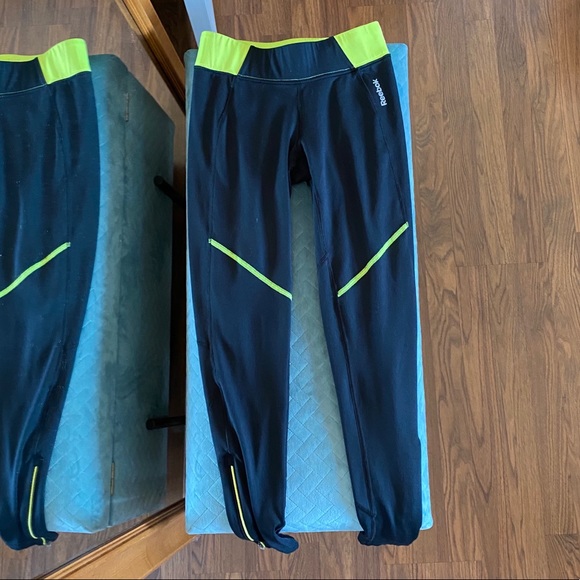 Size small Reebok leggings - Picture 5 of 7